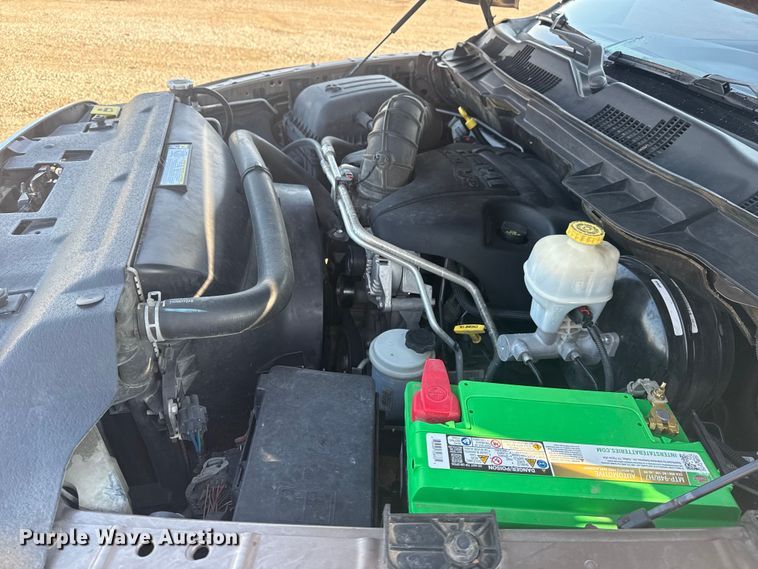 image for item NU9620 2010 Dodge Ram 1500 Quad Cab pickup truck