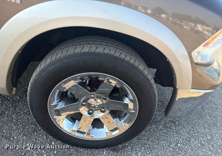 image for item NU9620 2010 Dodge Ram 1500 Quad Cab pickup truck