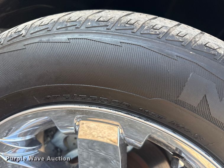 image for item NU9620 2010 Dodge Ram 1500 Quad Cab pickup truck