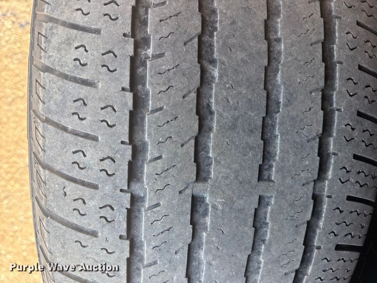 image for item NU9620 2010 Dodge Ram 1500 Quad Cab pickup truck