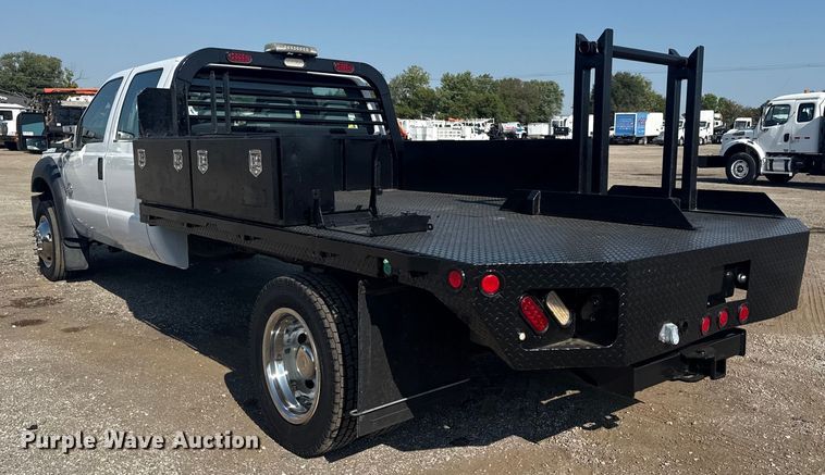 image for item NU9623 2015 Ford F550 Super Duty Crew Cab flatbed truck