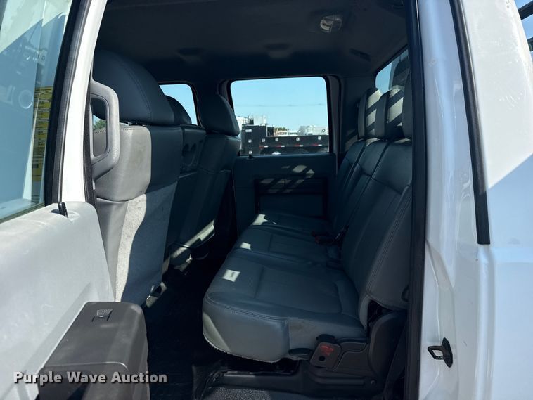 image for item NU9623 2015 Ford F550 Super Duty Crew Cab flatbed truck