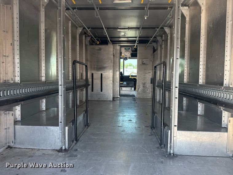 image for item NU9628 2012 Freightliner MT55 delivery truck