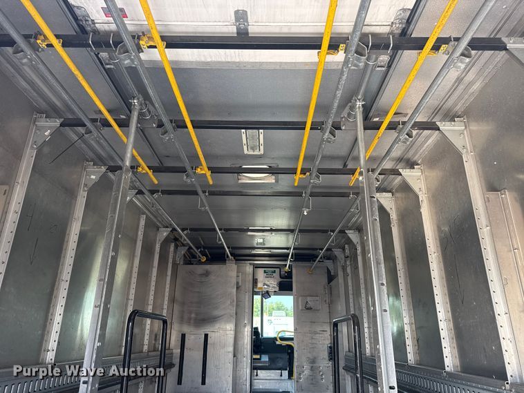 image for item NU9628 2012 Freightliner MT55 delivery truck