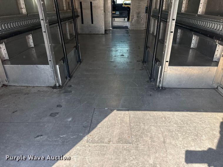 image for item NU9628 2012 Freightliner MT55 delivery truck