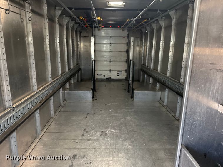 image for item NU9628 2012 Freightliner MT55 delivery truck