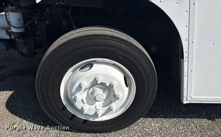 image for item NU9628 2012 Freightliner MT55 delivery truck