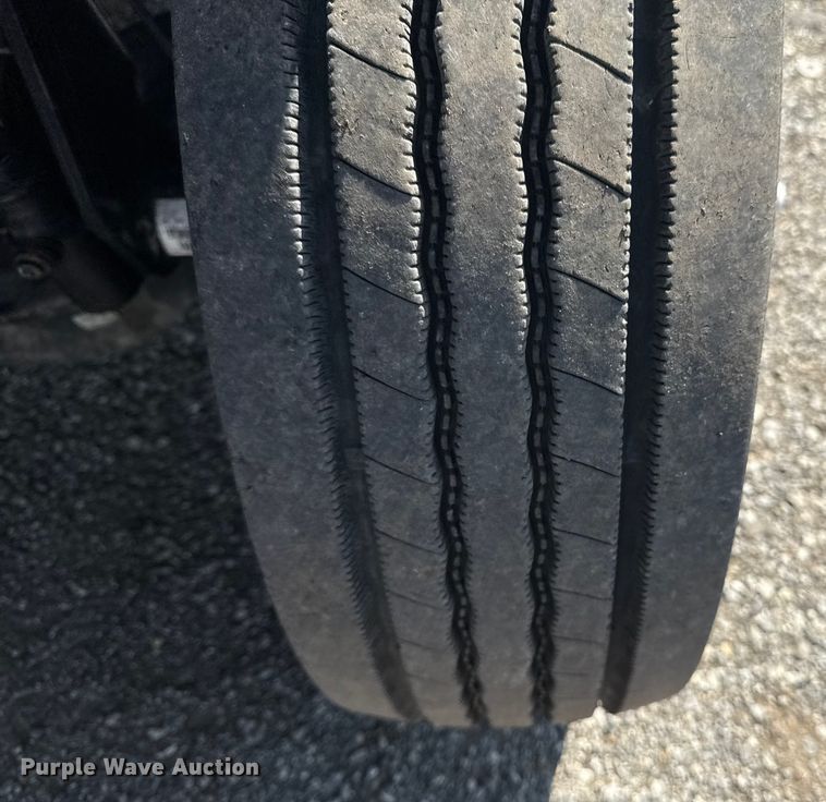 image for item NU9628 2012 Freightliner MT55 delivery truck