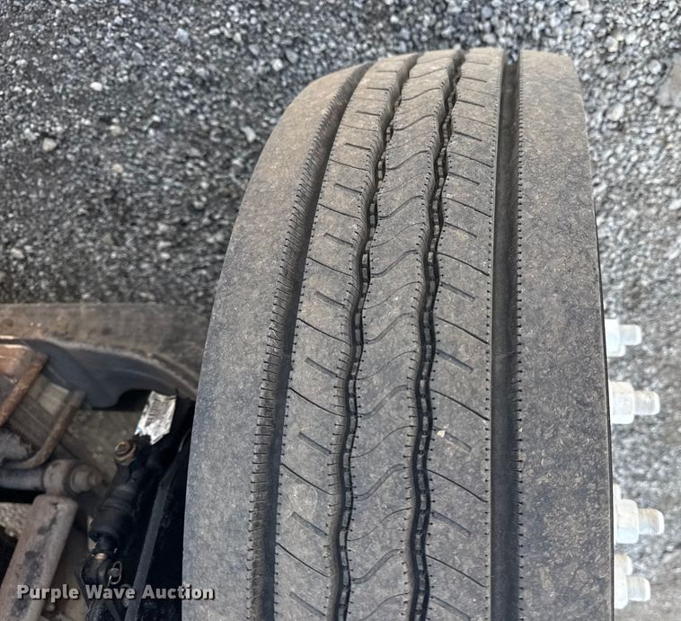 image for item NU9628 2012 Freightliner MT55 delivery truck