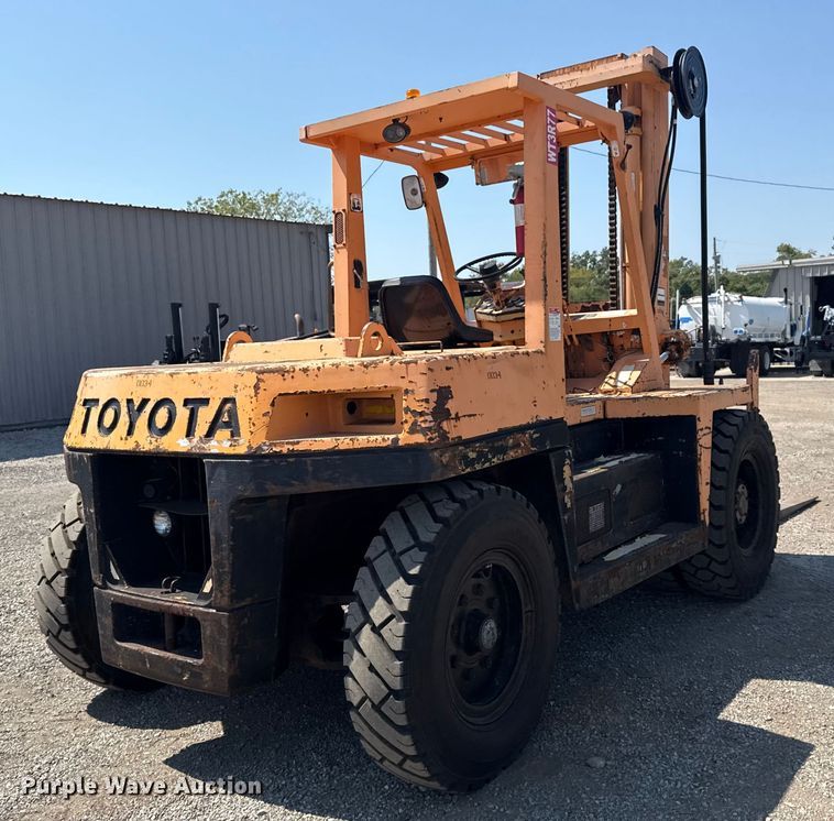MONTACARGAS 1984 TOYOTA 3FD80