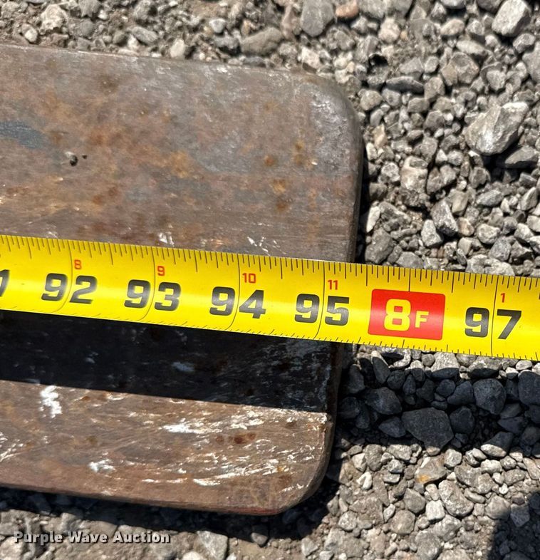 image for item NU9630 1984 Toyota 3FD80 forklift