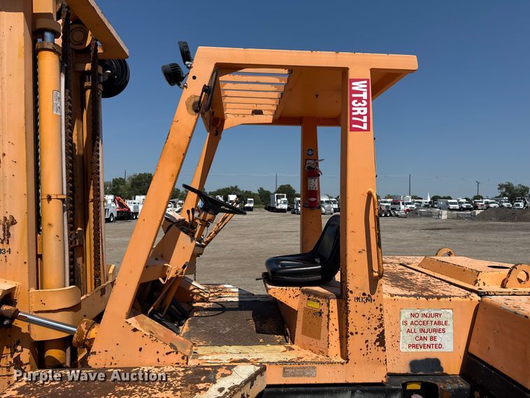 image for item NU9630 1984 Toyota 3FD80 forklift