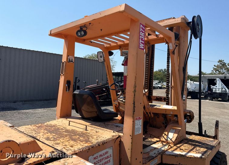 image for item NU9630 1984 Toyota 3FD80 forklift