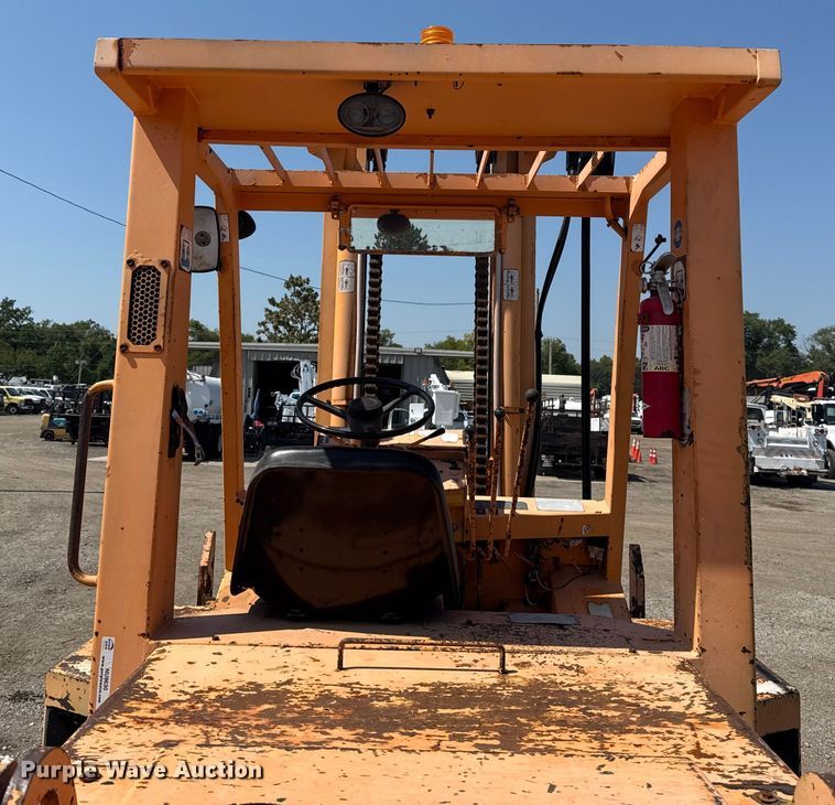 image for item NU9630 1984 Toyota 3FD80 forklift