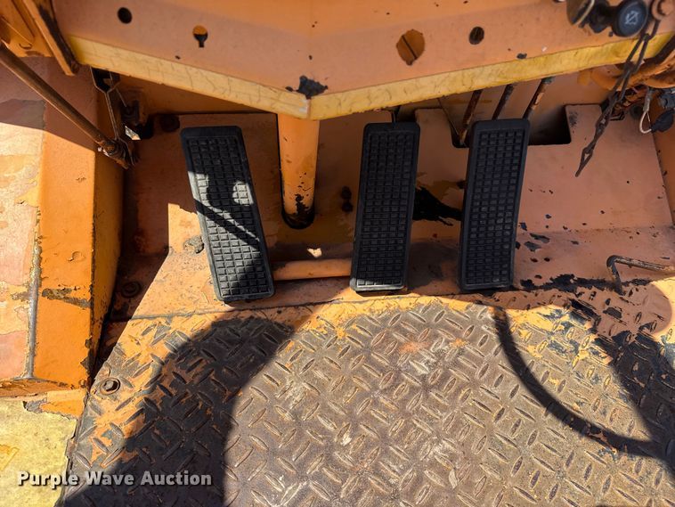 image for item NU9630 1984 Toyota 3FD80 forklift