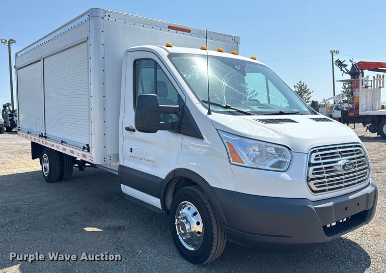 image for item NU9631 2019 Ford Transit 350HD delivery truck