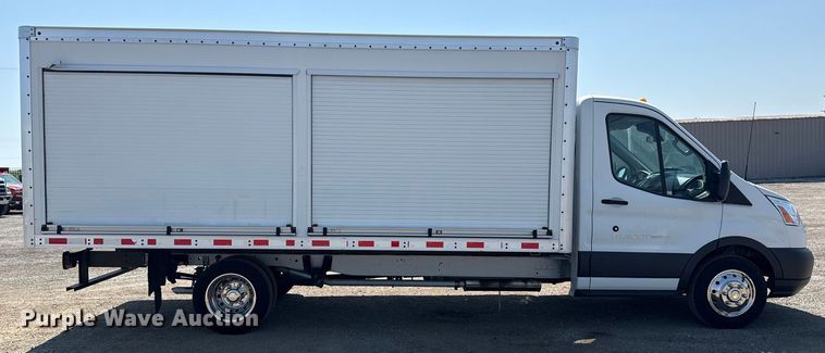 image for item NU9631 2019 Ford Transit 350HD delivery truck