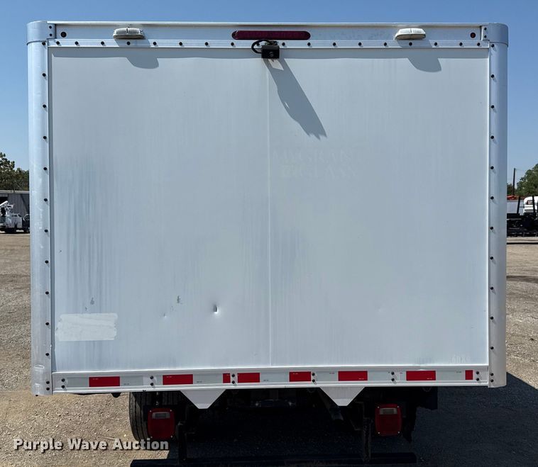 image for item NU9631 2019 Ford Transit 350HD delivery truck