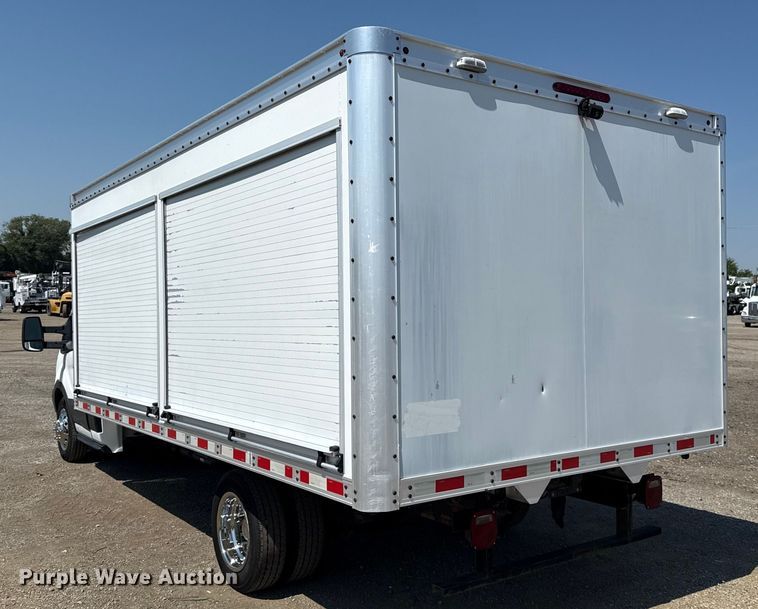 image for item NU9631 2019 Ford Transit 350HD delivery truck