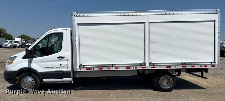 image for item NU9631 2019 Ford Transit 350HD delivery truck