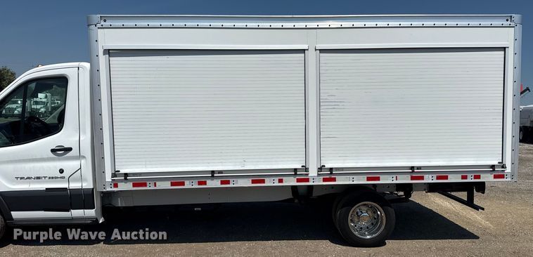 image for item NU9631 2019 Ford Transit 350HD delivery truck