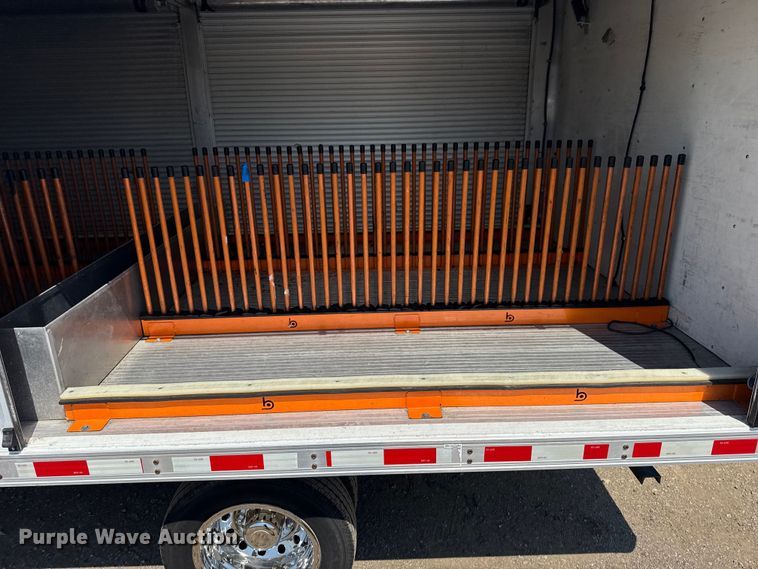 image for item NU9631 2019 Ford Transit 350HD delivery truck