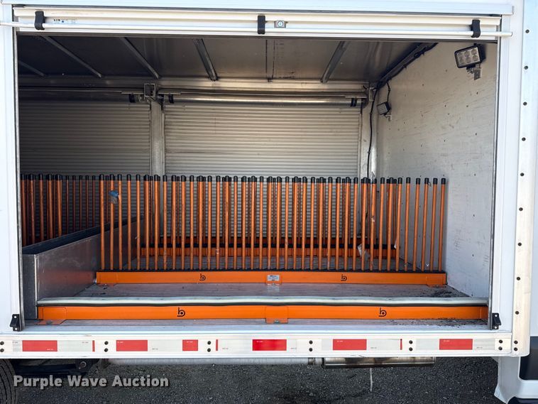 image for item NU9631 2019 Ford Transit 350HD delivery truck