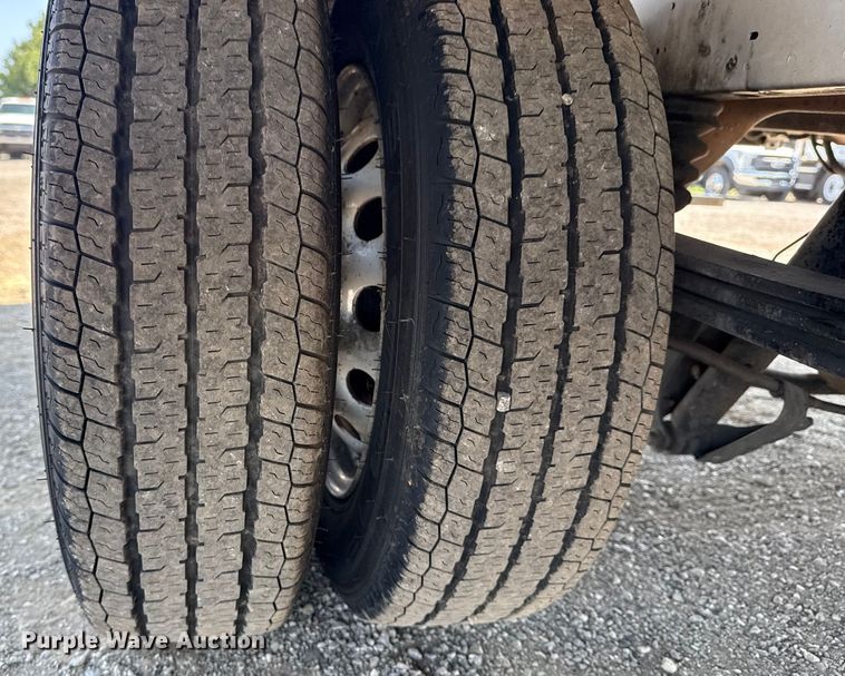 image for item NU9631 2019 Ford Transit 350HD delivery truck