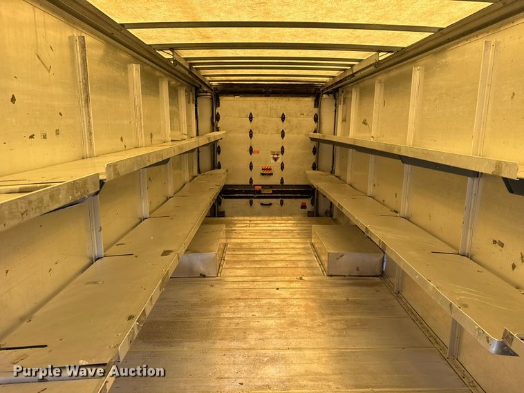 image for item NU9634 2012 Freightliner MT45 delivery truck