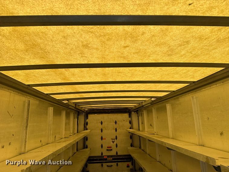 image for item NU9634 2012 Freightliner MT45 delivery truck