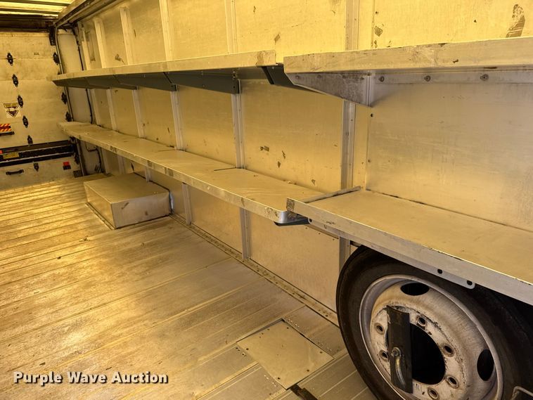 image for item NU9634 2012 Freightliner MT45 delivery truck