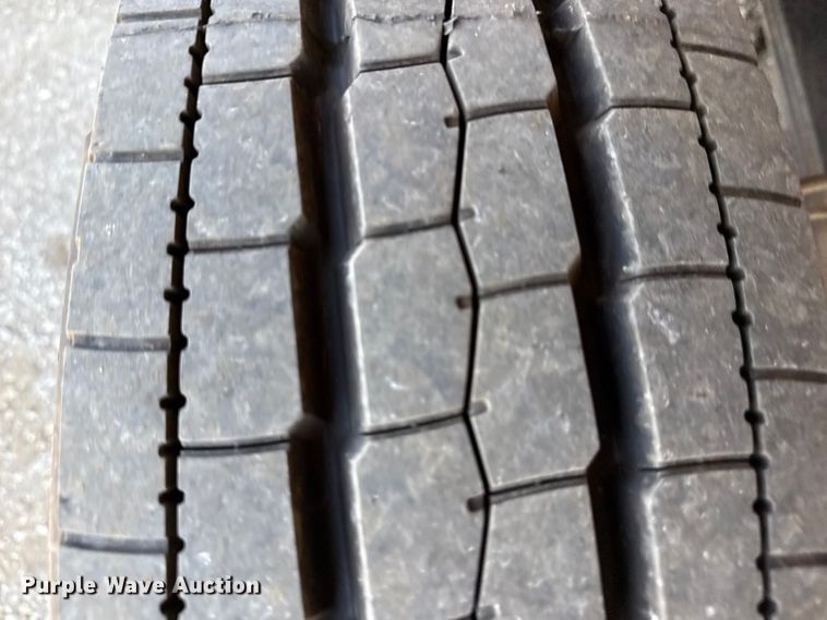 image for item NU9634 2012 Freightliner MT45 delivery truck