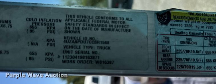 image for item NU9634 2012 Freightliner MT45 delivery truck