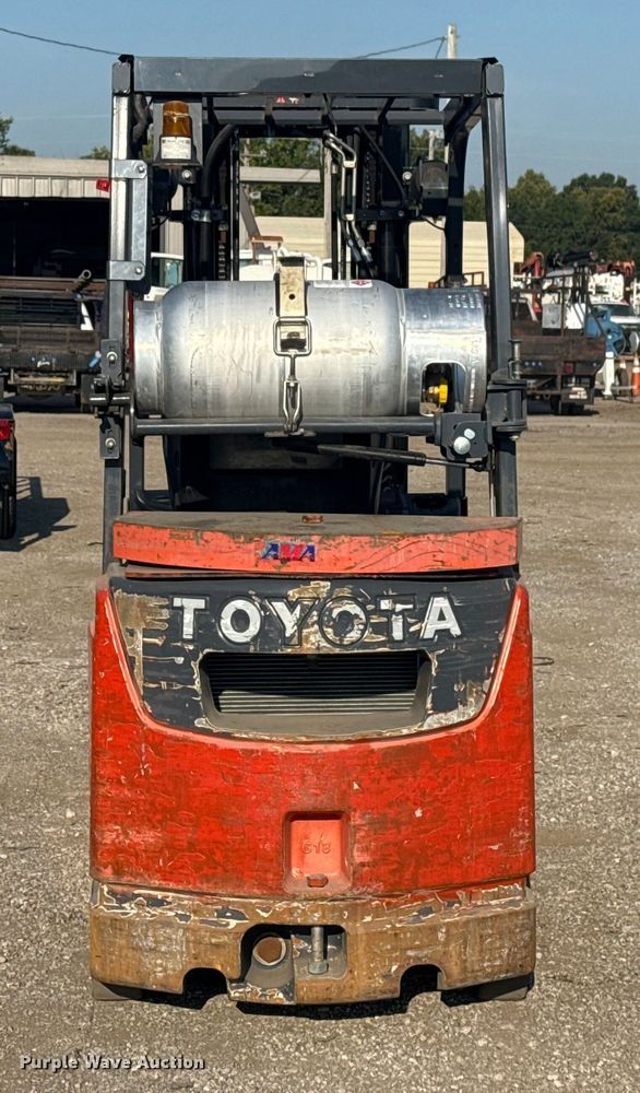 image for item NU9640 2007 Toyota 8FGCU18 forklift