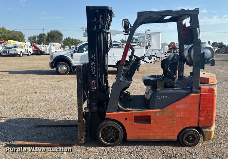 image for item NU9640 2007 Toyota 8FGCU18 forklift