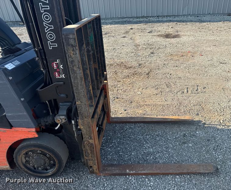 image for item NU9640 2007 Toyota 8FGCU18 forklift