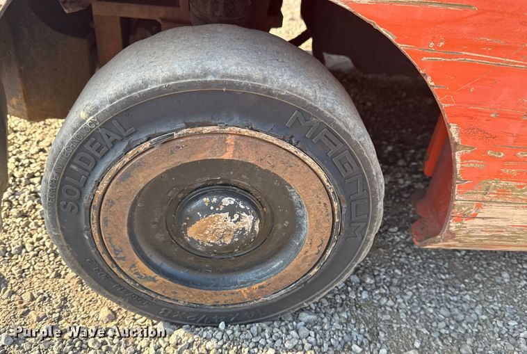 image for item NU9640 2007 Toyota 8FGCU18 forklift