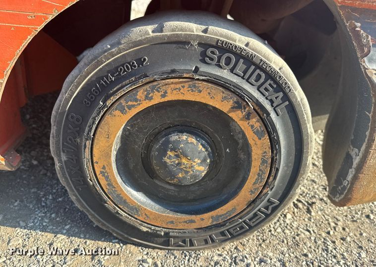 image for item NU9640 2007 Toyota 8FGCU18 forklift