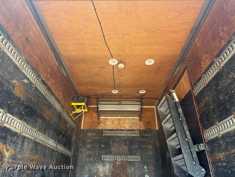 image for item NU9649 2002 Freightliner FL70 refrigerated truck