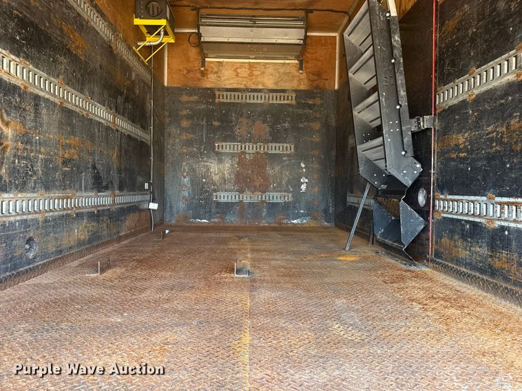 image for item NU9649 2002 Freightliner FL70 refrigerated truck