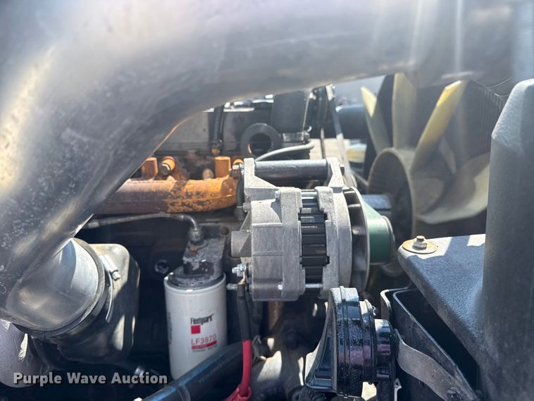 image for item NU9649 2002 Freightliner FL70 refrigerated truck