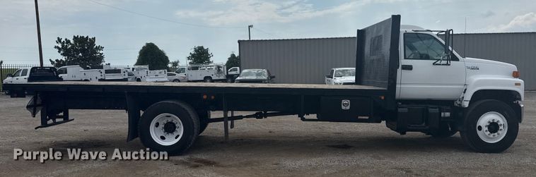 image for item NU9660 1996 GMC Top Kick flatbed truck