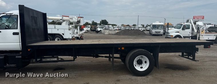image for item NU9660 1996 GMC Top Kick flatbed truck