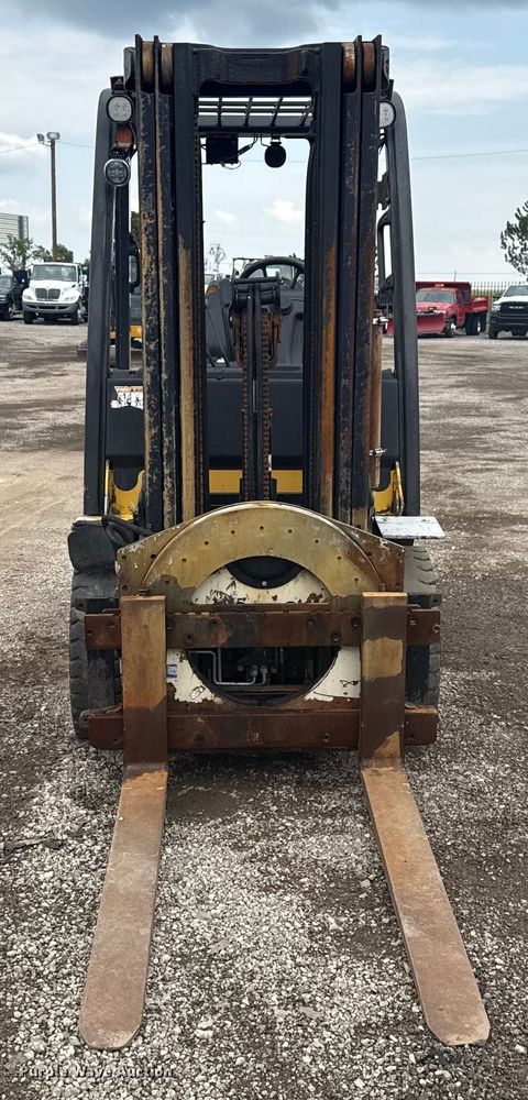 image for item NU9662 2020 Yale GLP050VXNKSE084 forklift
