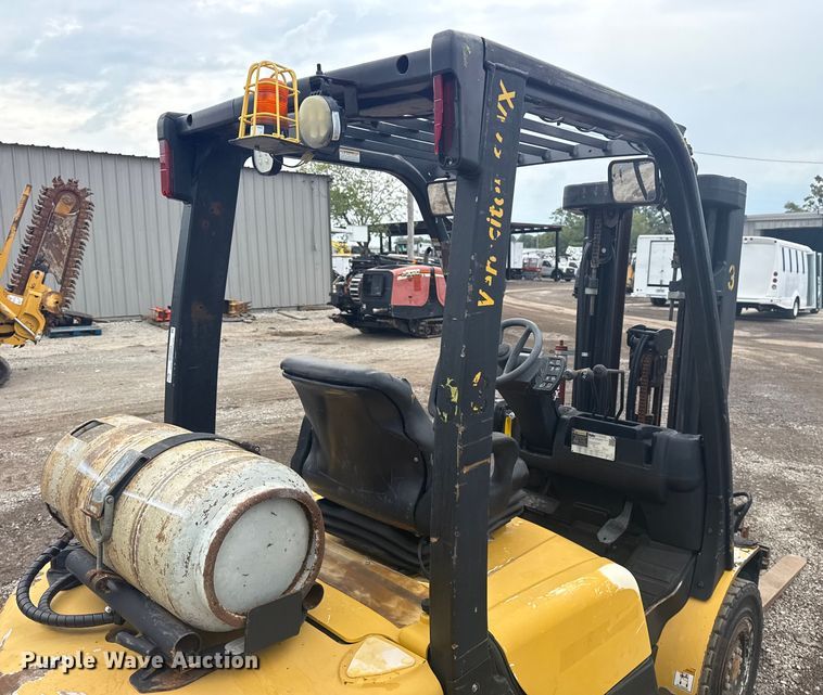 image for item NU9662 2020 Yale GLP050VXNKSE084 forklift