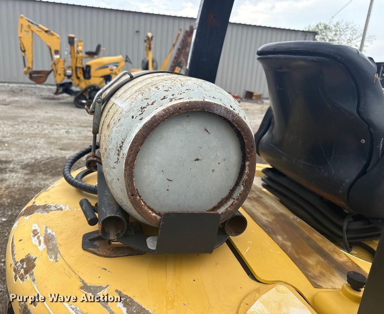 image for item NU9662 2020 Yale GLP050VXNKSE084 forklift