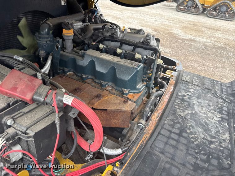 image for item NU9662 2020 Yale GLP050VXNKSE084 forklift