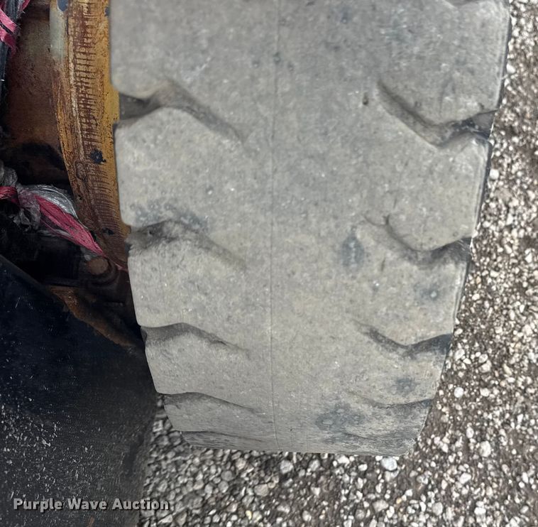 image for item NU9662 2020 Yale GLP050VXNKSE084 forklift