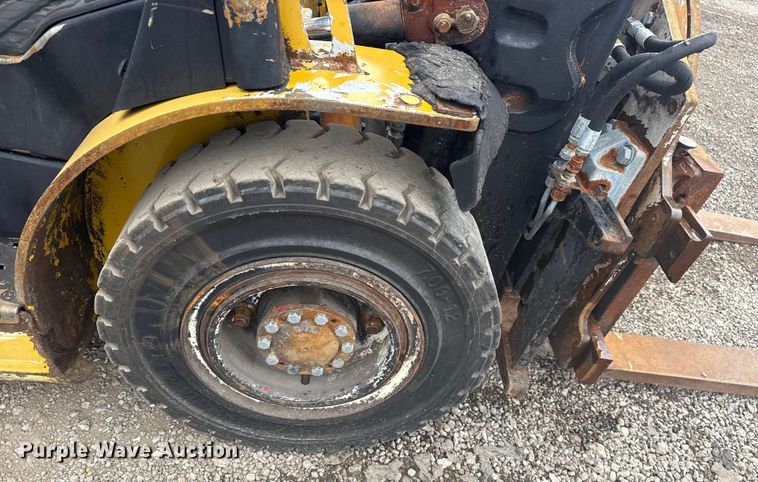 image for item NU9662 2020 Yale GLP050VXNKSE084 forklift