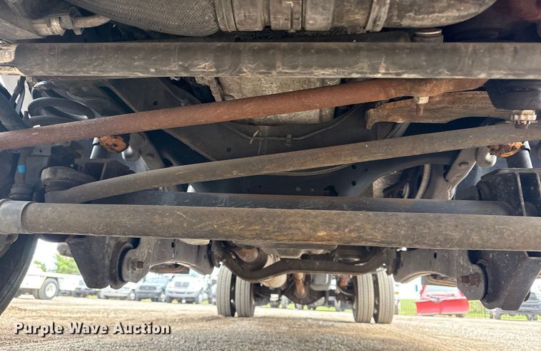 image for item NU9664 2012 Ford F450 Super Duty flatbed truck